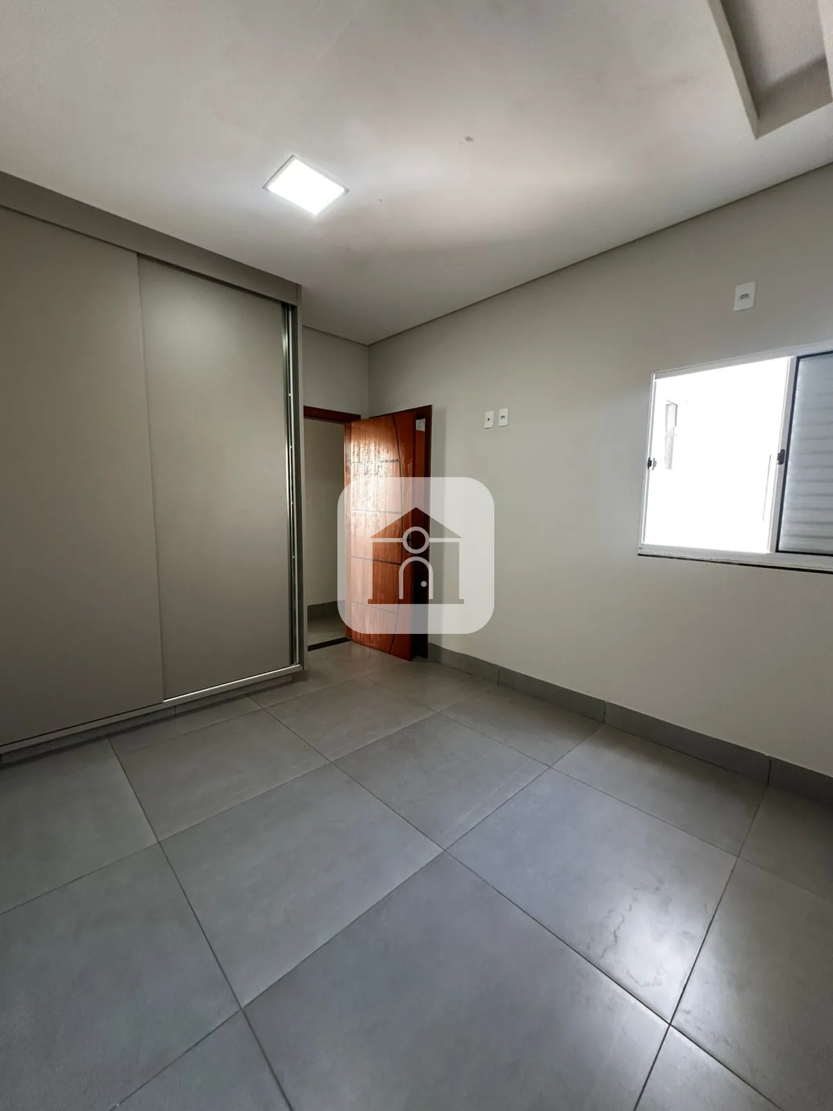 Alugar Casa / Padr&atilde;o em Uberl&acirc;ndia R$ 6.000,00 - Foto 11