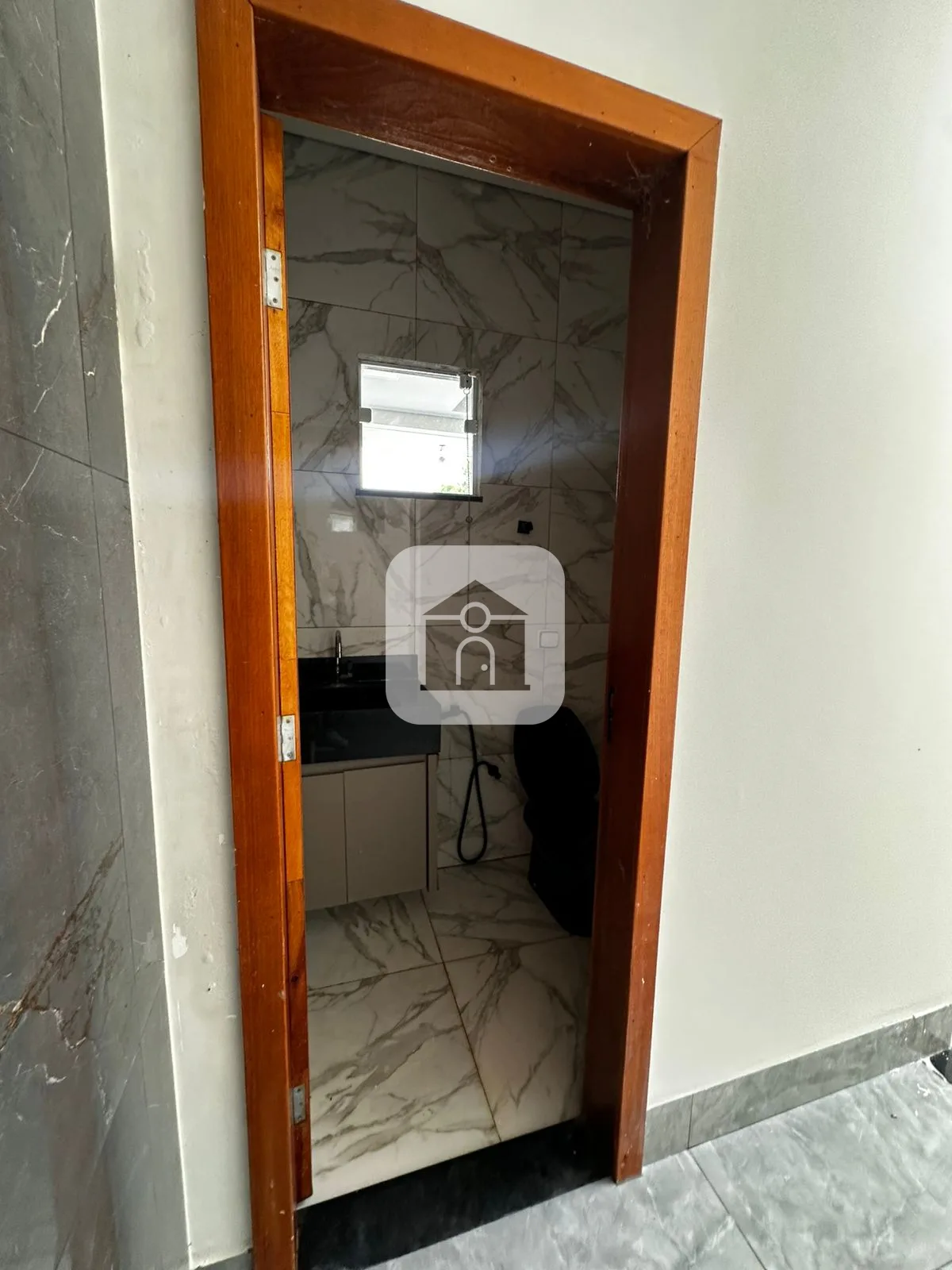 Alugar Casa / Padr&atilde;o em Uberl&acirc;ndia R$ 6.000,00 - Foto 14