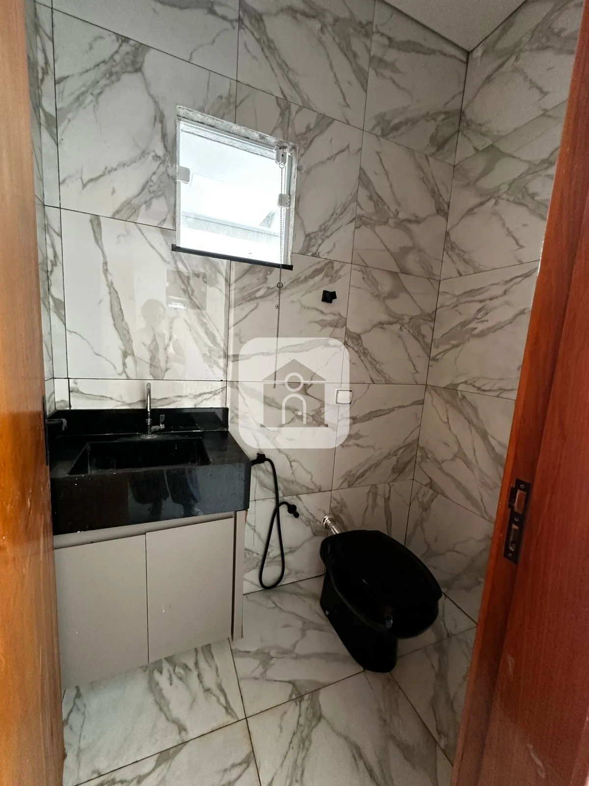 Alugar Casa / Padr&atilde;o em Uberl&acirc;ndia R$ 6.000,00 - Foto 13