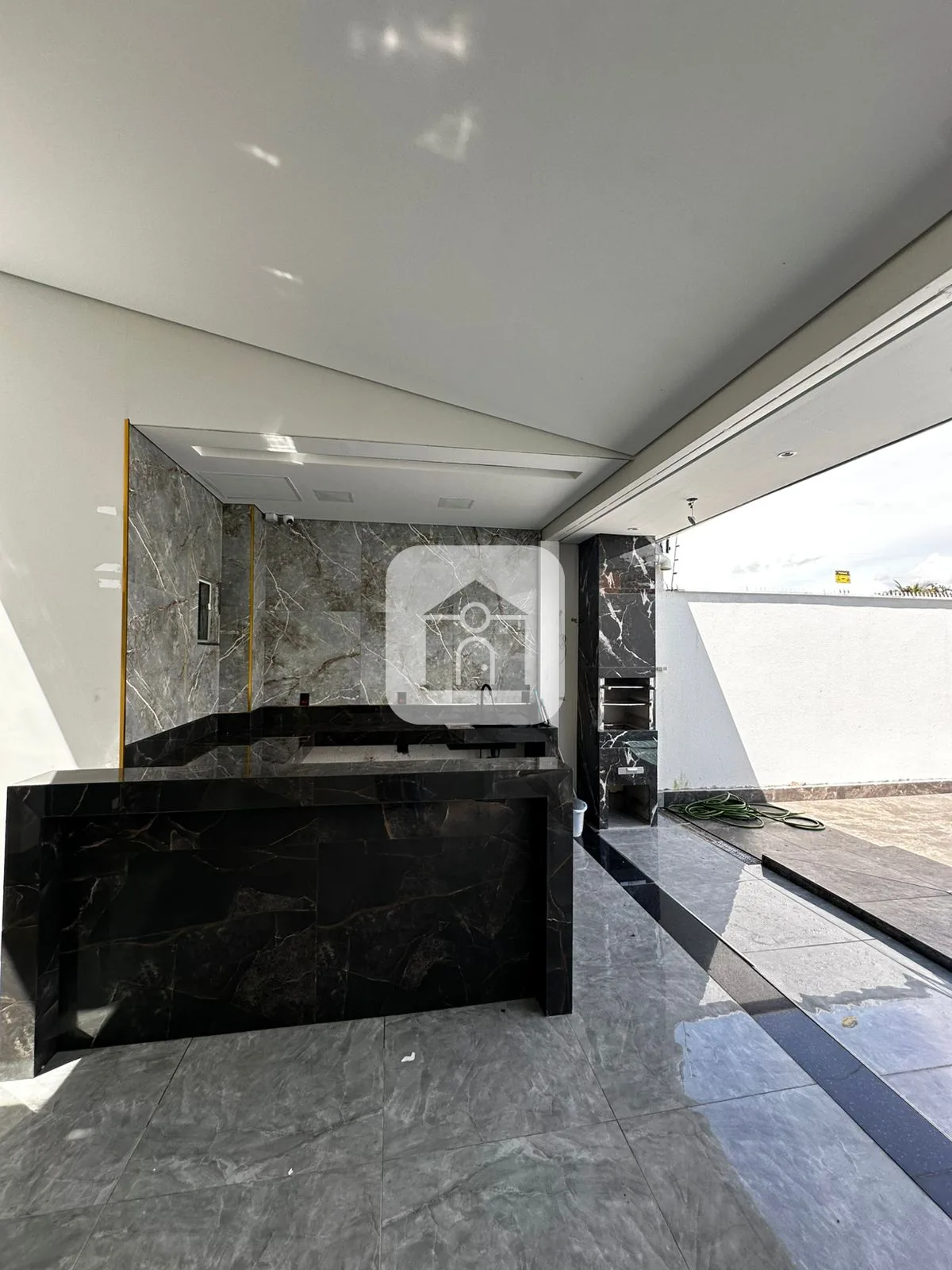 Alugar Casa / Padr&atilde;o em Uberl&acirc;ndia R$ 6.000,00 - Foto 24