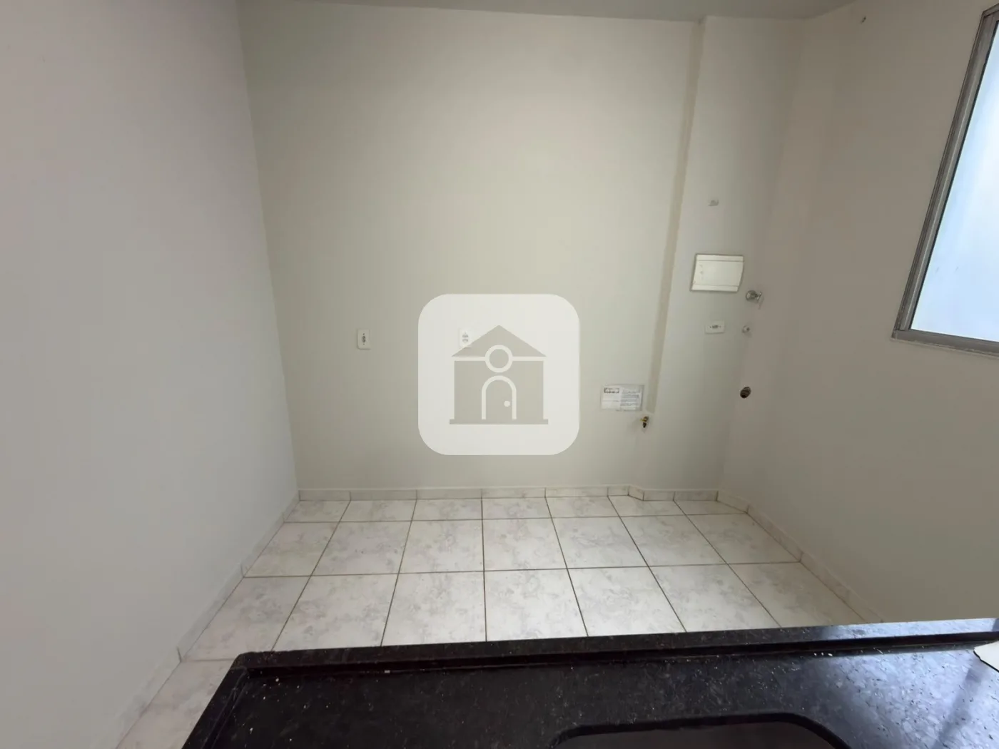 Alugar Apartamento / Padr&atilde;o em Uberl&acirc;ndia R$ 1.200,00 - Foto 7