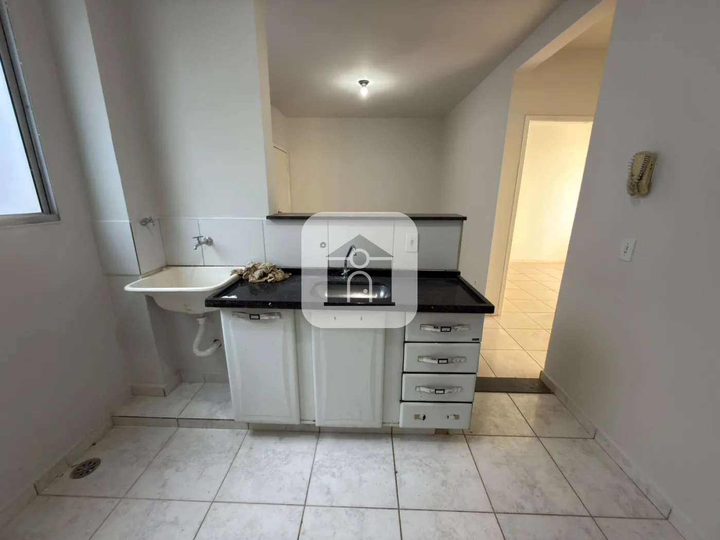 Alugar Apartamento / Padr&atilde;o em Uberl&acirc;ndia R$ 1.200,00 - Foto 6