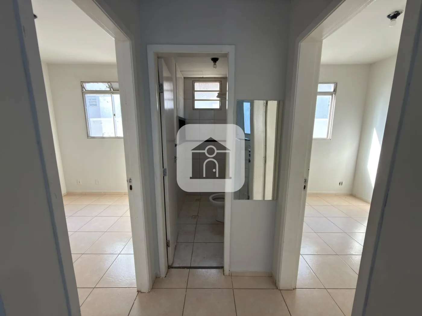 Alugar Apartamento / Padr&atilde;o em Uberl&acirc;ndia R$ 1.200,00 - Foto 8