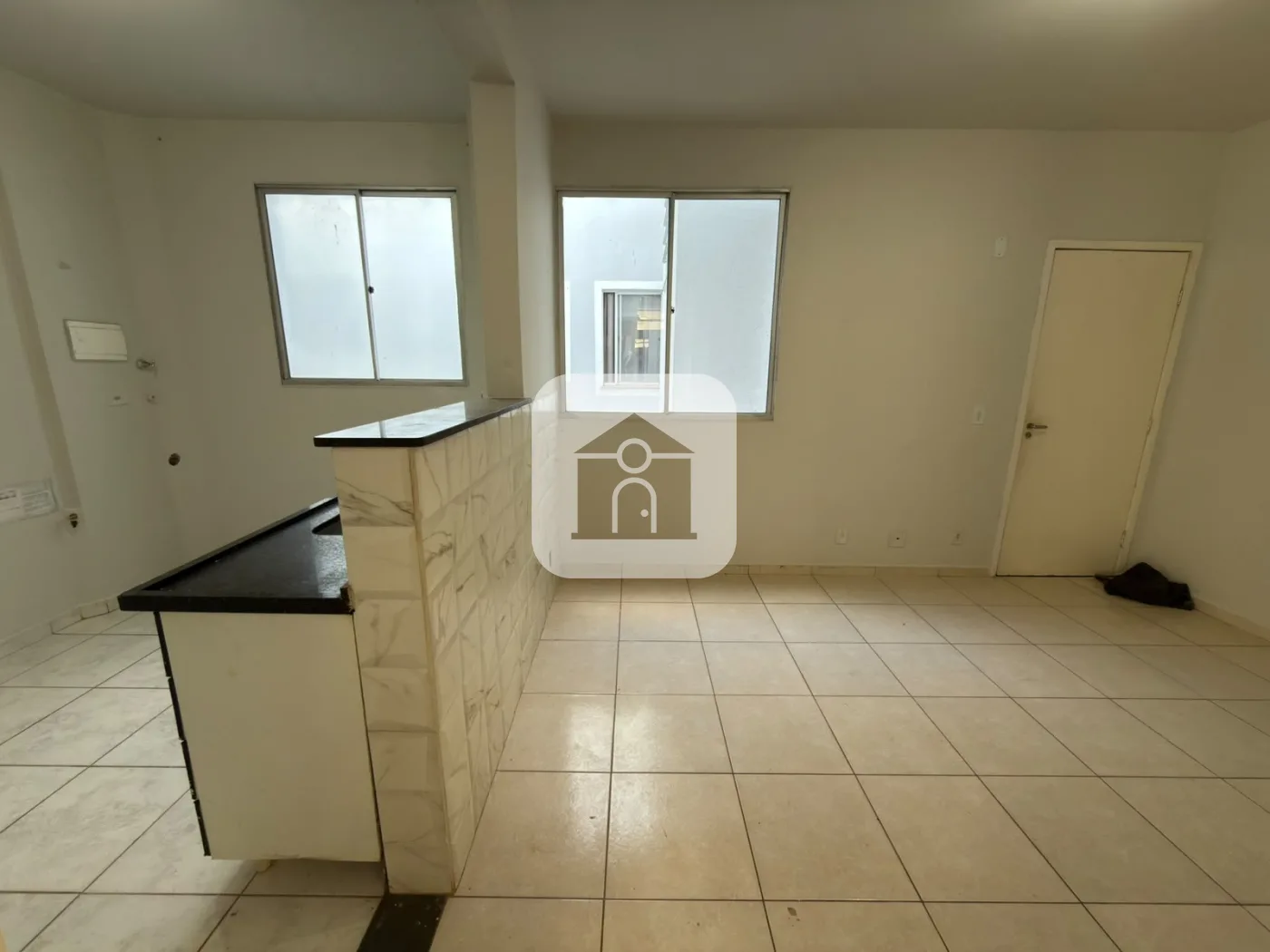 Alugar Apartamento / Padr&atilde;o em Uberl&acirc;ndia R$ 1.200,00 - Foto 4