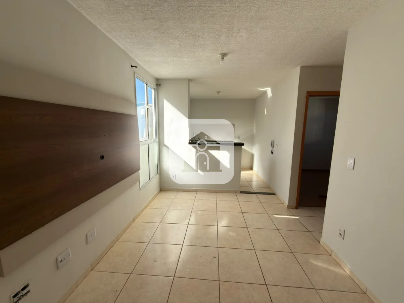 Alugar Apartamento / Padr&atilde;o em uberlandia R$ 1.350,00 - Foto 1