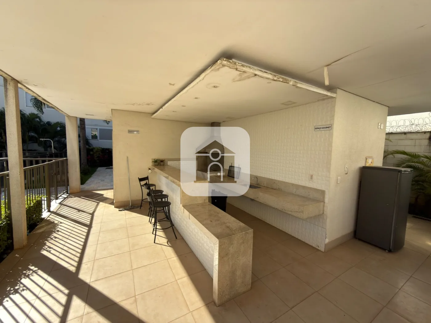 Alugar Apartamento / Padr&atilde;o em uberlandia R$ 1.350,00 - Foto 16