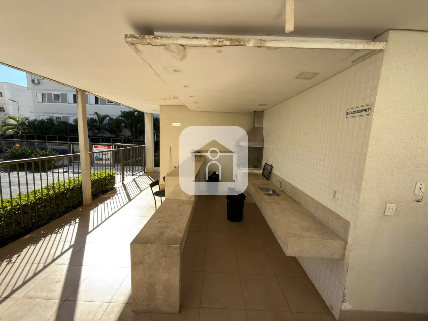 Alugar Apartamento / Padr&atilde;o em uberlandia R$ 1.350,00 - Foto 17
