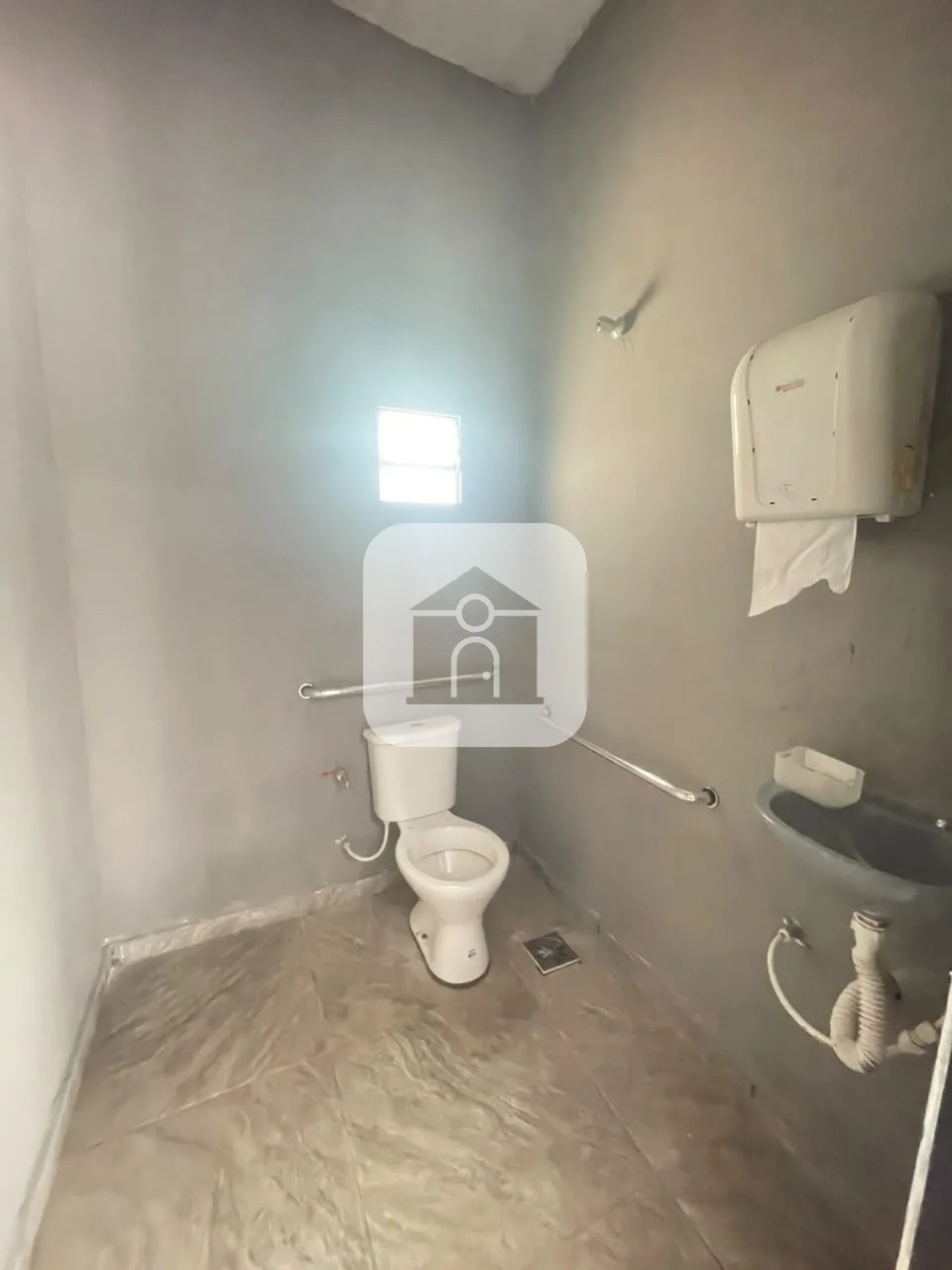 Alugar Comercial / Loja em Uberl&acirc;ndia R$ 1.500,00 - Foto 8
