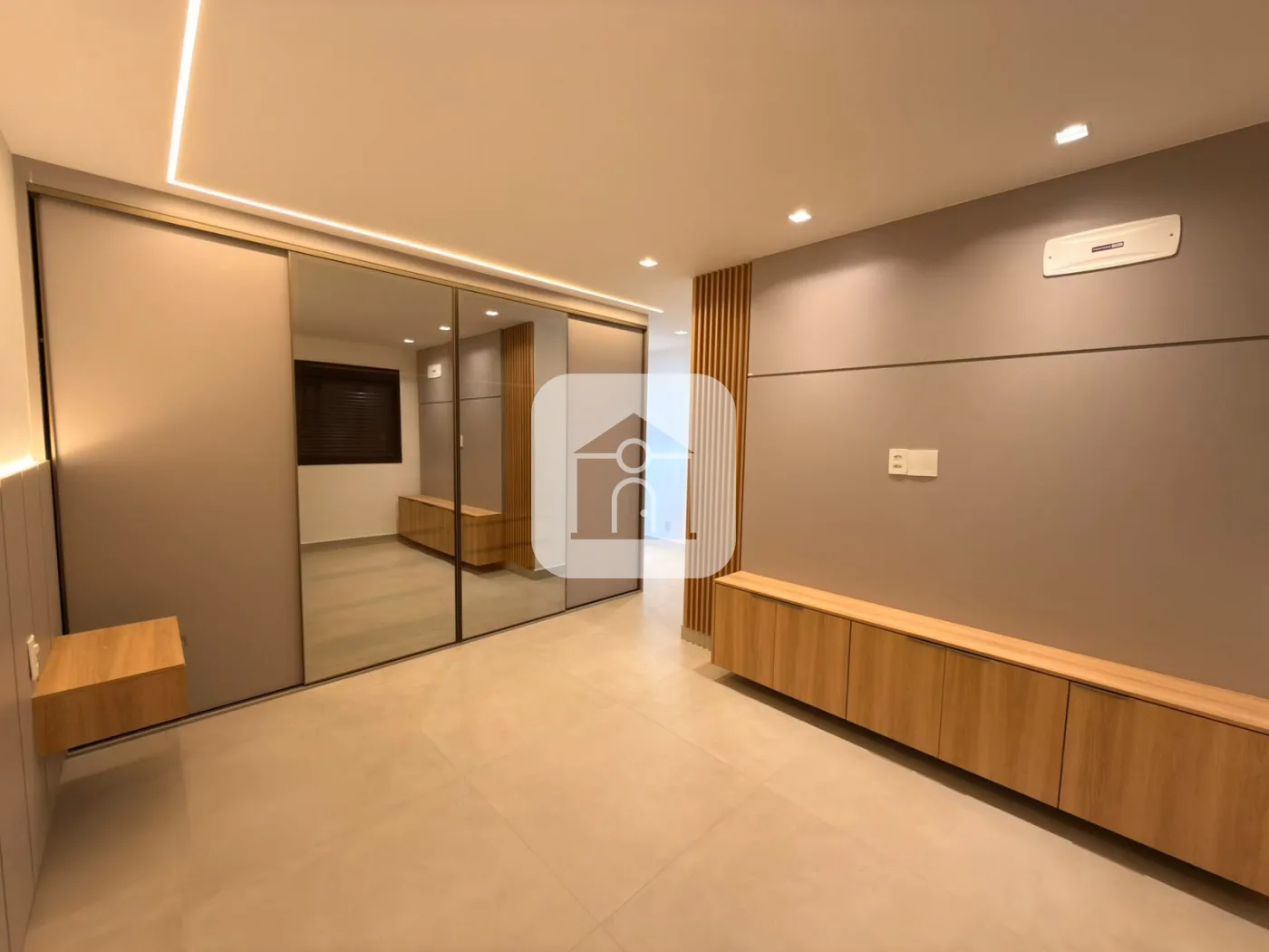 Alugar Apartamento / Padr&atilde;o em Uberl&acirc;ndia R$ 10.000,00 - Foto 12