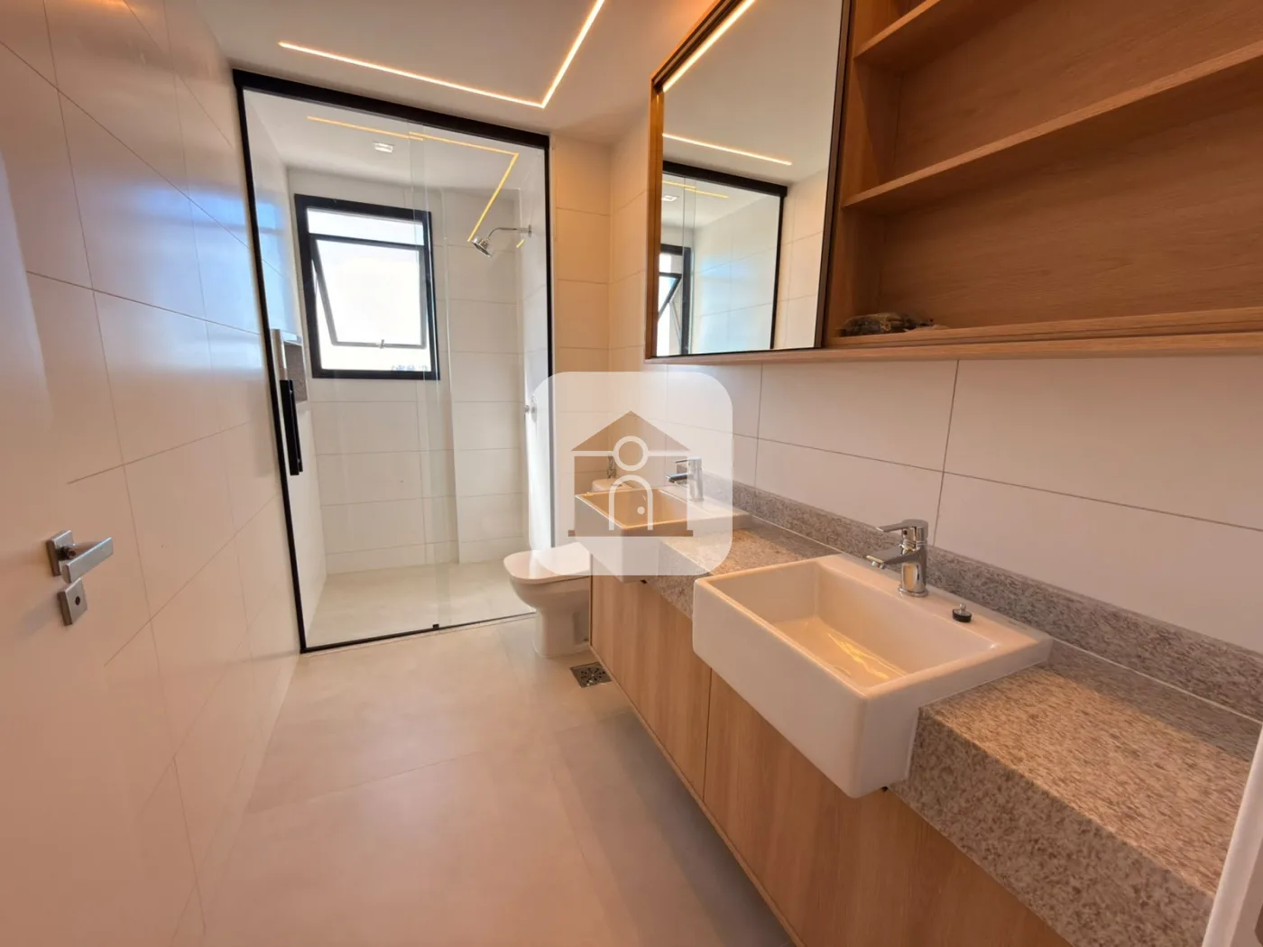 Alugar Apartamento / Padr&atilde;o em Uberl&acirc;ndia R$ 10.000,00 - Foto 16
