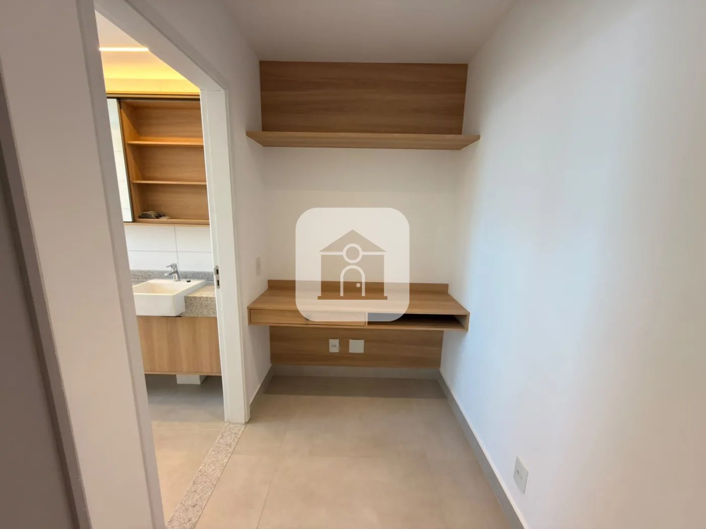 Alugar Apartamento / Padr&atilde;o em Uberl&acirc;ndia R$ 10.000,00 - Foto 17