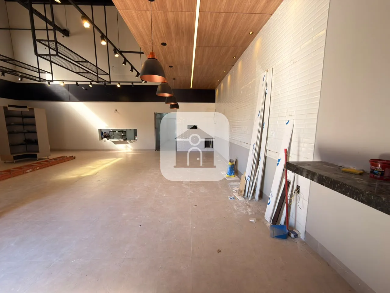 Alugar Comercial / Pr&eacute;dio em Uberl&acirc;ndia R$ 12.000,00 - Foto 4