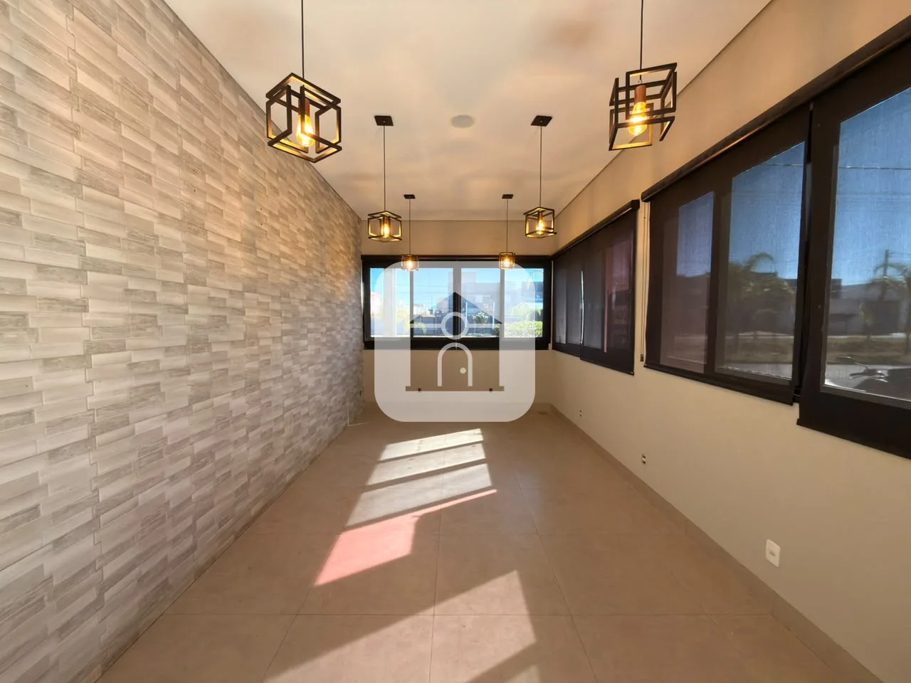 Alugar Comercial / Pr&eacute;dio em Uberl&acirc;ndia R$ 12.000,00 - Foto 5