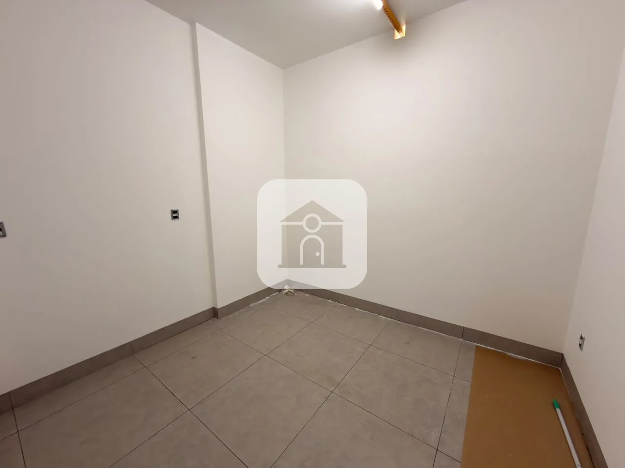 Alugar Comercial / Pr&eacute;dio em Uberl&acirc;ndia R$ 12.000,00 - Foto 18