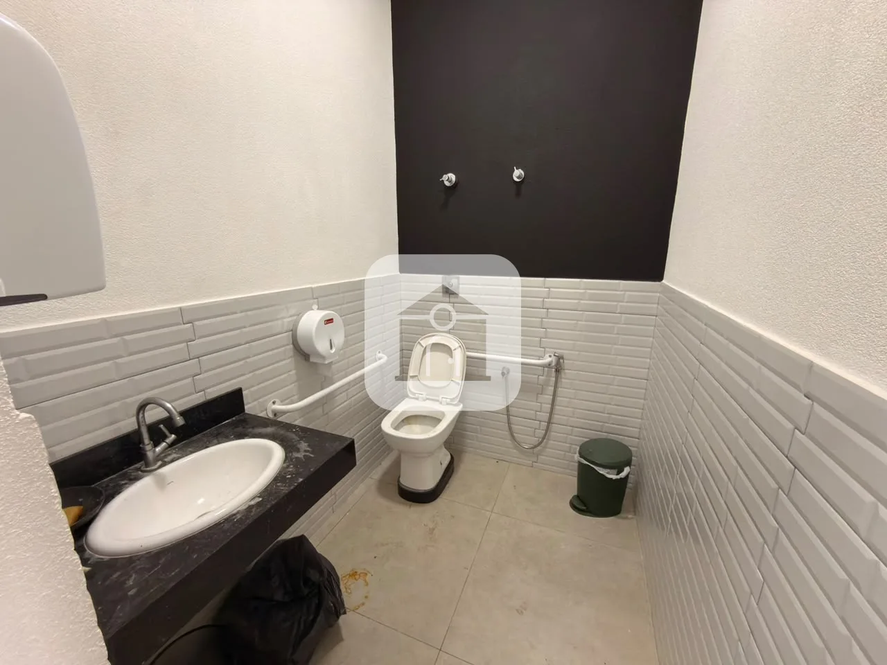 Alugar Comercial / Pr&eacute;dio em Uberl&acirc;ndia R$ 12.000,00 - Foto 23