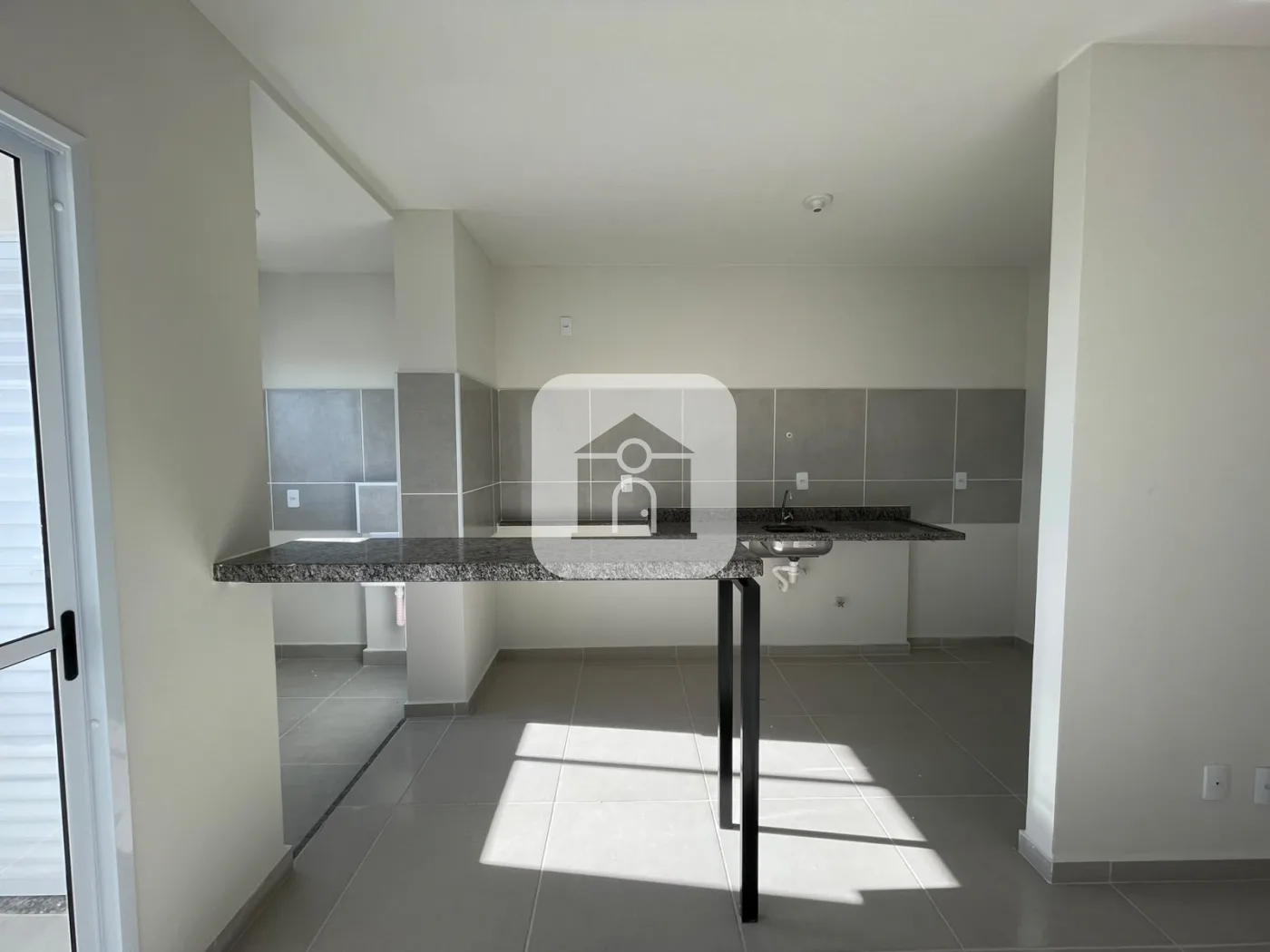 Alugar Apartamento / Padr&atilde;o em Uberl&acirc;ndia R$ 1.350,00 - Foto 5