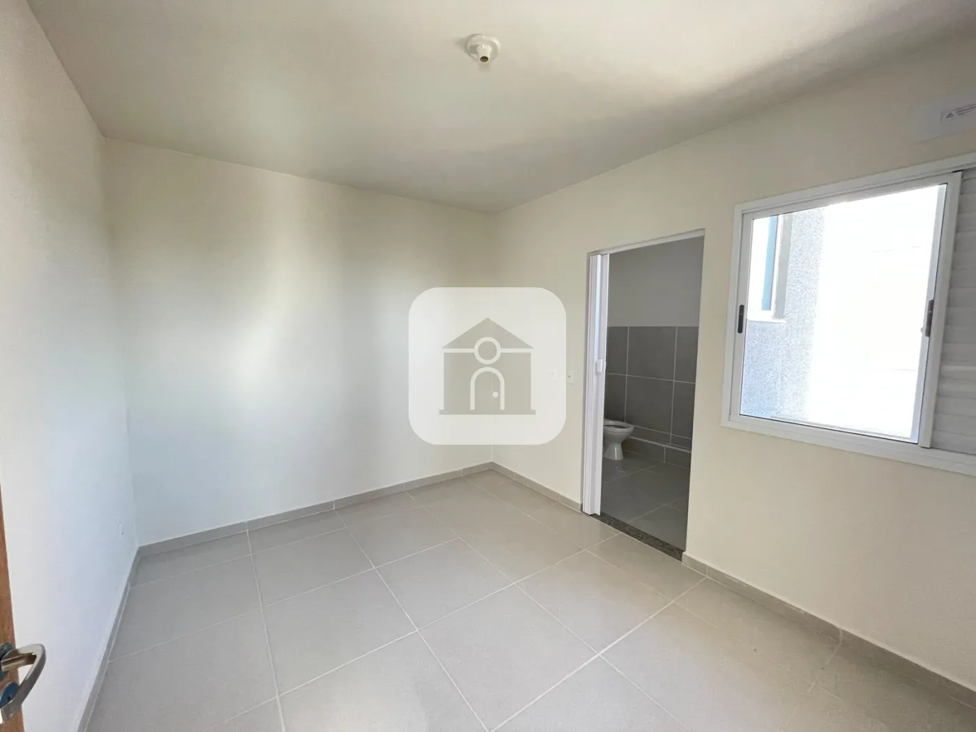Alugar Apartamento / Padr&atilde;o em Uberl&acirc;ndia R$ 1.350,00 - Foto 9