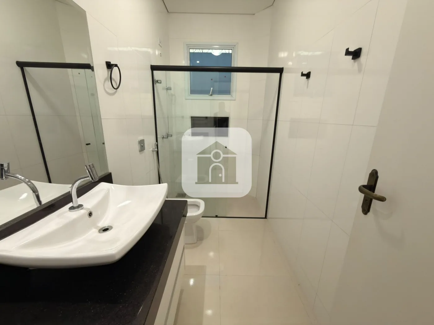 Alugar Casa / Padr&atilde;o em Uberl&acirc;ndia R$ 6.000,00 - Foto 26