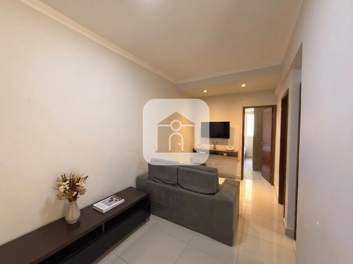 Alugar Apartamento / Padr&atilde;o em Uberl&acirc;ndia R$ 2.100,00 - Foto 1