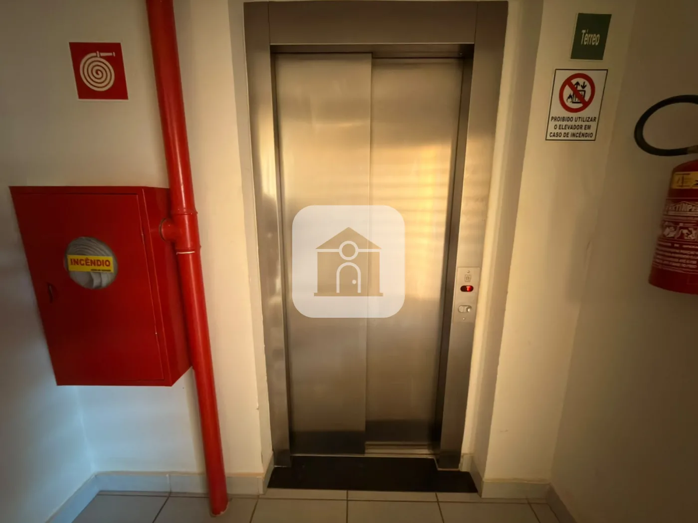 Alugar Apartamento / Padr&atilde;o em Uberl&acirc;ndia R$ 2.100,00 - Foto 8