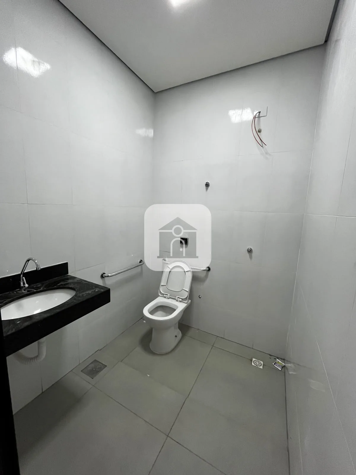 Alugar Comercial / Galp&atilde;o em Uberl&acirc;ndia R$ 7.000,00 - Foto 14