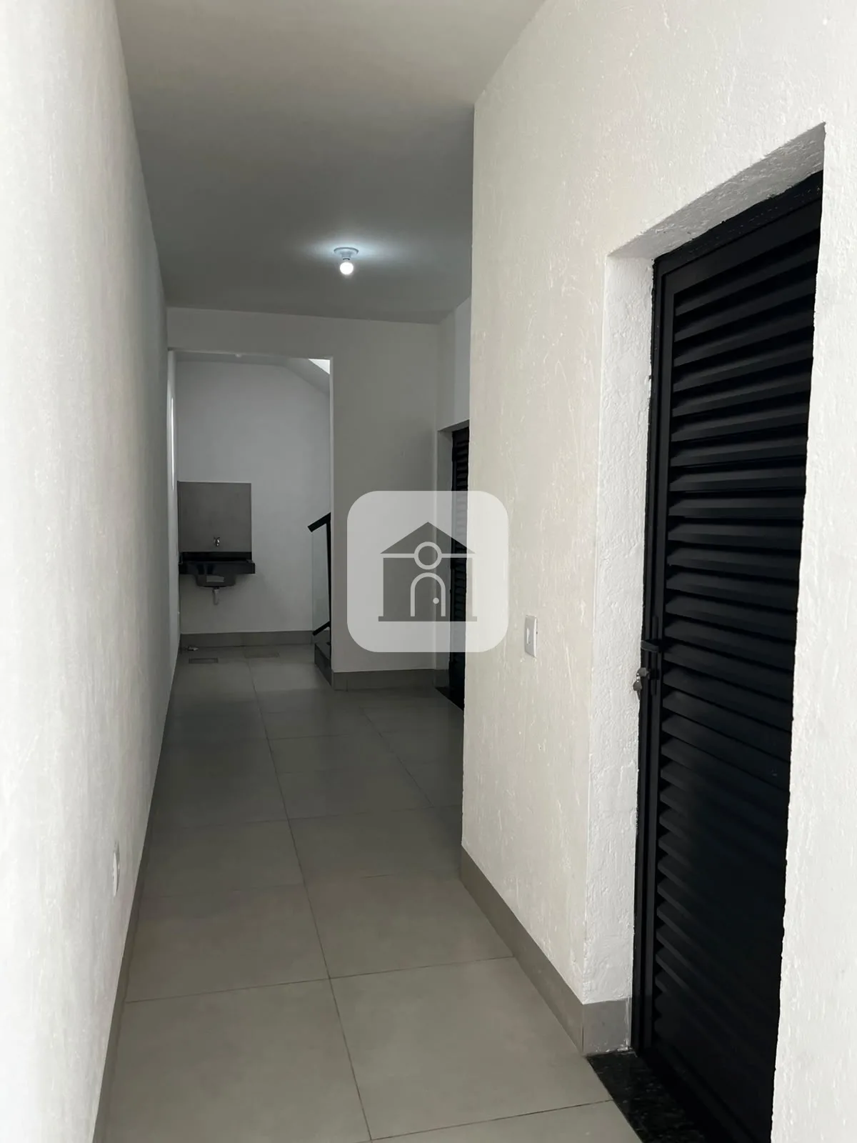 Alugar Comercial / Galp&atilde;o em Uberl&acirc;ndia R$ 7.000,00 - Foto 9