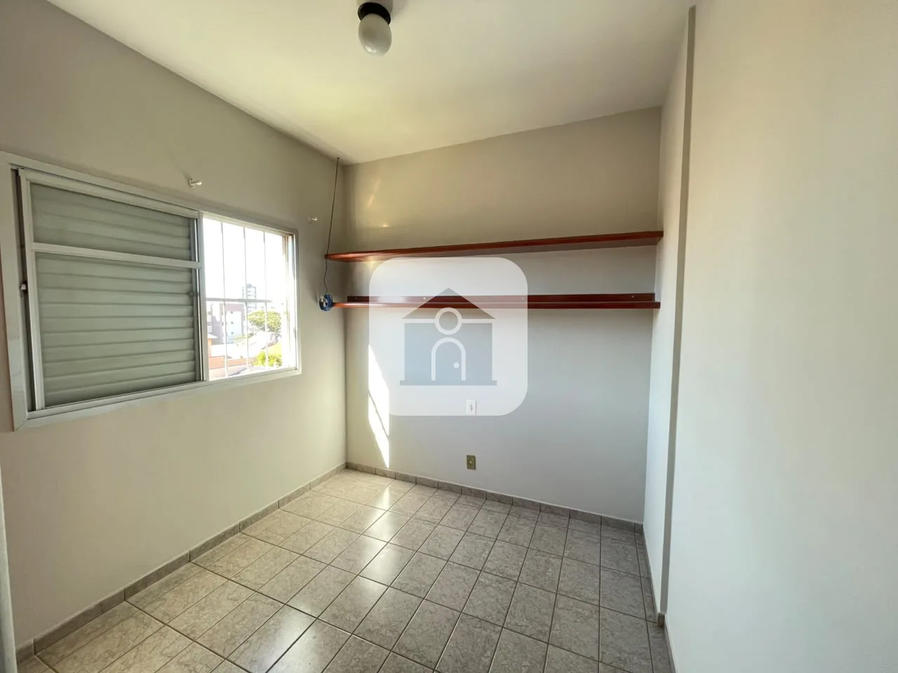 Alugar Apartamento / Padr&atilde;o em Uberl&acirc;ndia R$ 1.400,00 - Foto 11