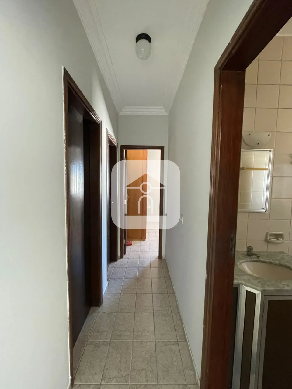Alugar Apartamento / Padr&atilde;o em Uberl&acirc;ndia R$ 1.400,00 - Foto 7