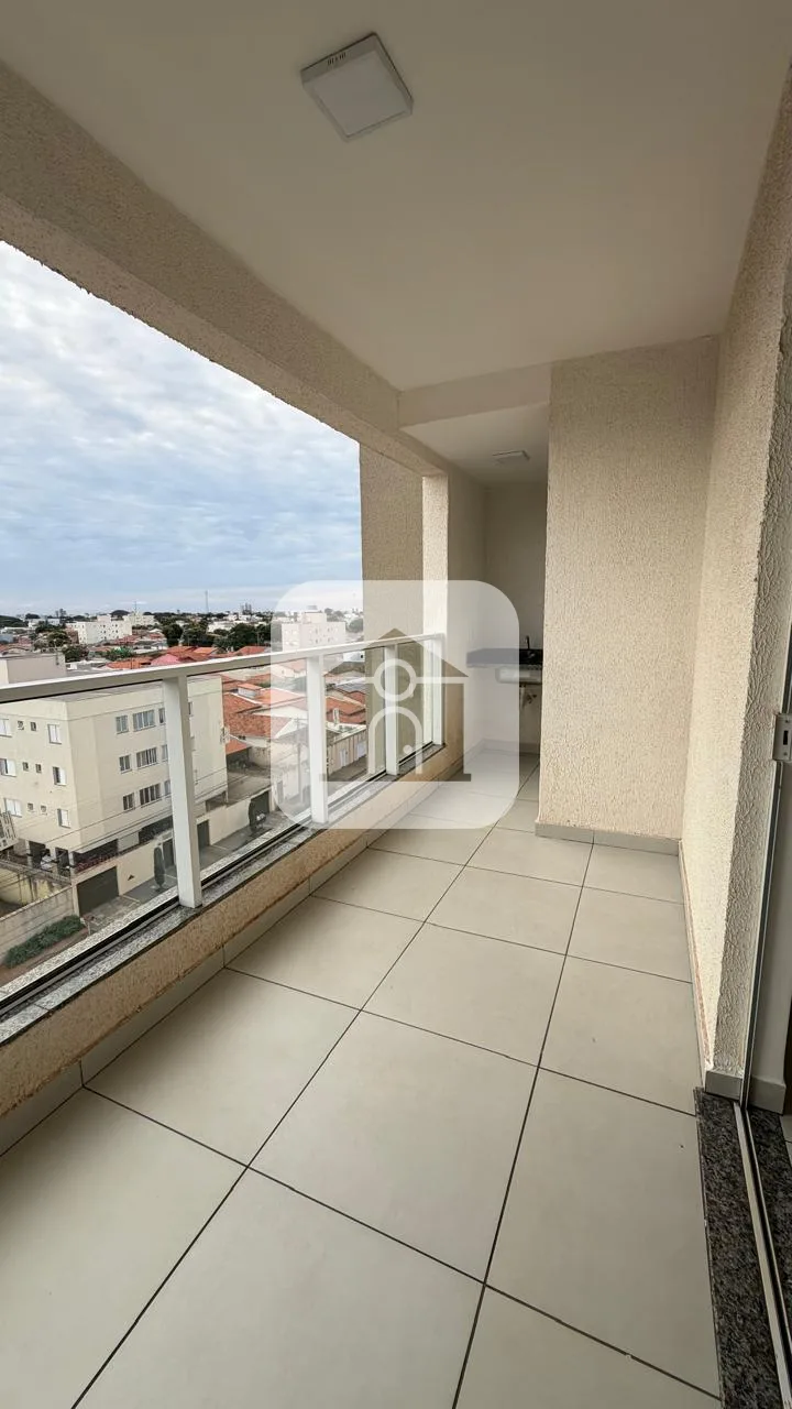 Alugar Apartamento / Padr&atilde;o em Uberl&acirc;ndia R$ 1.400,00 - Foto 6