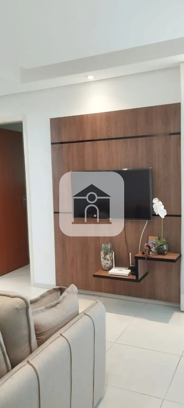 Comprar Apartamento / Padr&atilde;o em Uberlandia R$ 230.000,00 - Foto 2