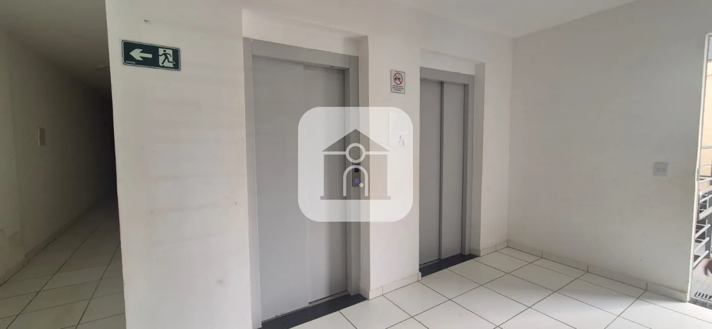 Comprar Apartamento / Padr&atilde;o em Uberl&acirc;ndia R$ 235.000,00 - Foto 13