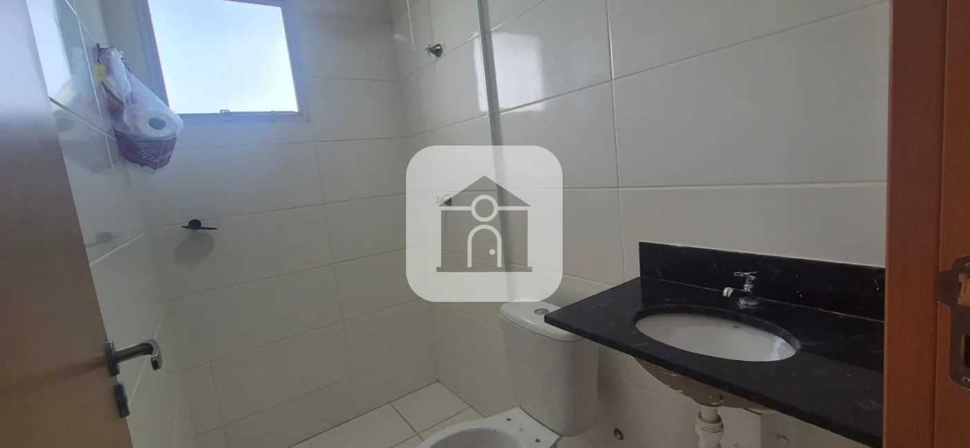 Comprar Apartamento / Padr&atilde;o em Uberl&acirc;ndia R$ 235.000,00 - Foto 12