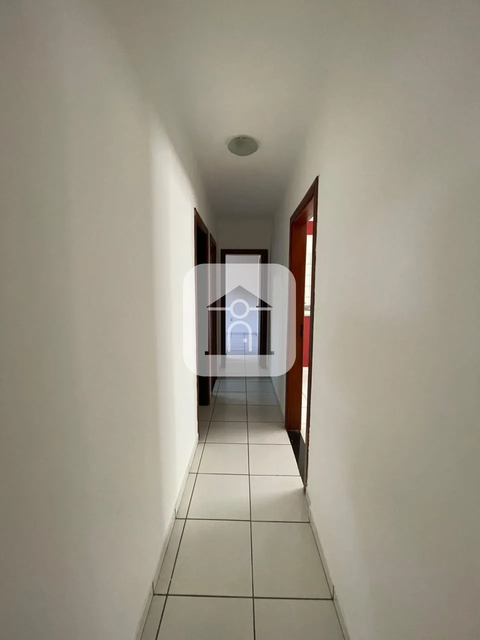 Alugar Casa / Padr&atilde;o em Uberl&acirc;ndia R$ 2.700,00 - Foto 6
