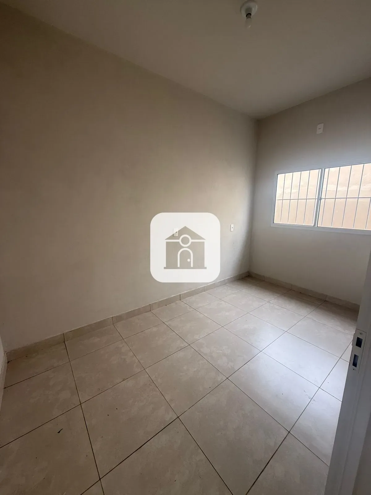 Alugar Casa / Col&ocirc;nia em Araguari R$ 900,00 - Foto 4