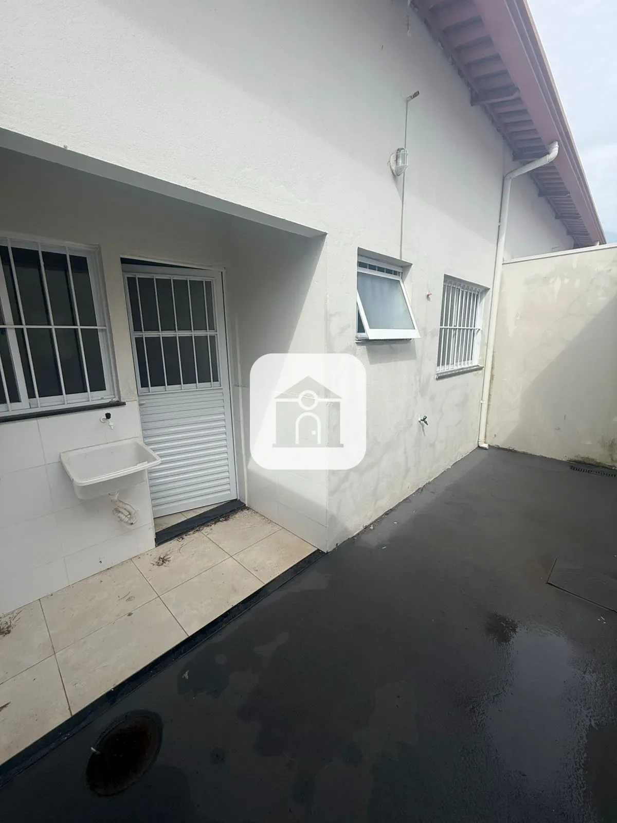 Alugar Casa / Col&ocirc;nia em Araguari R$ 900,00 - Foto 9
