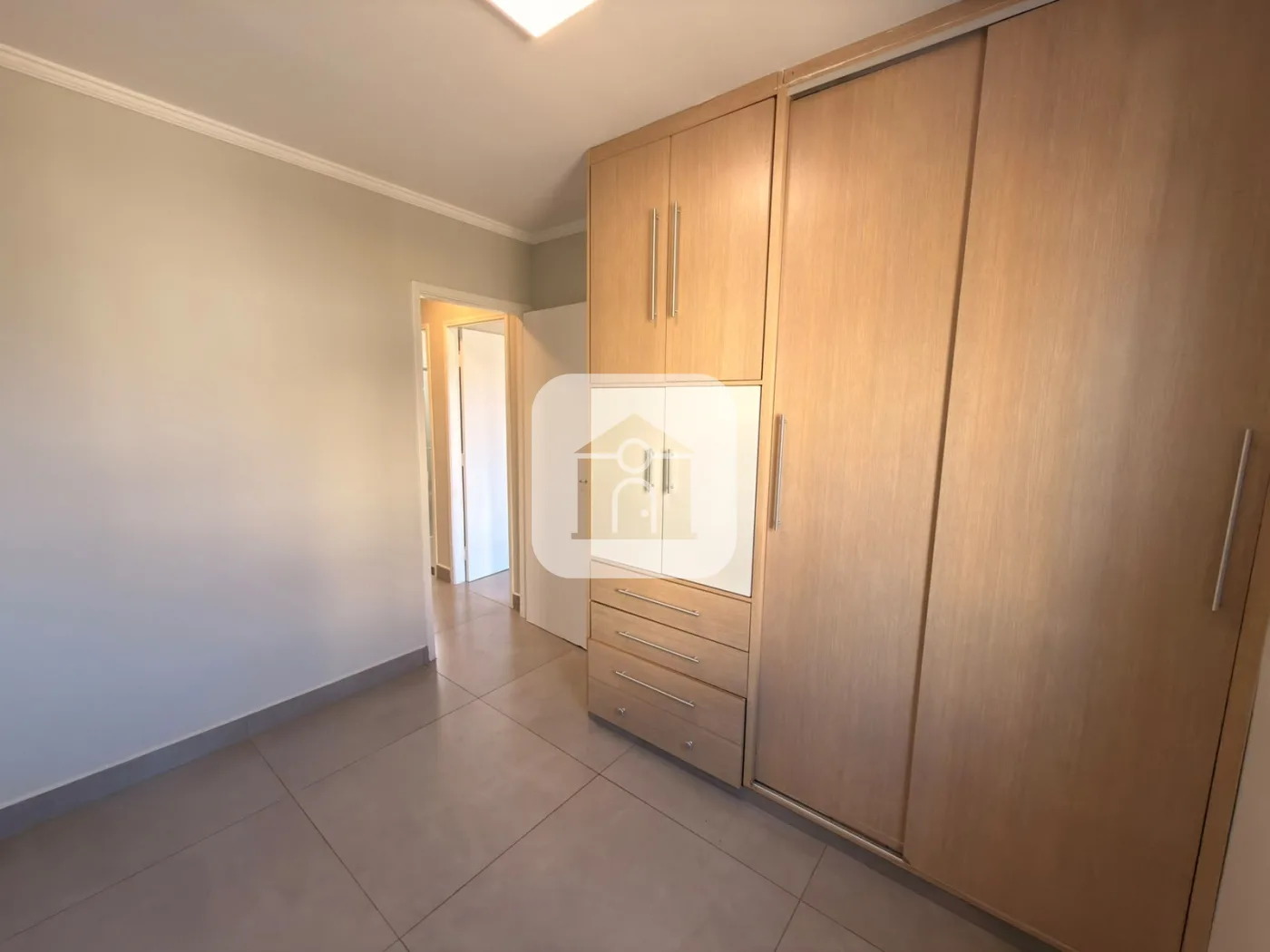 Alugar Casa / Condom&iacute;nio ou Loteamento Fechado em Uberl&acirc;ndia R$ 4.500,00 - Foto 9