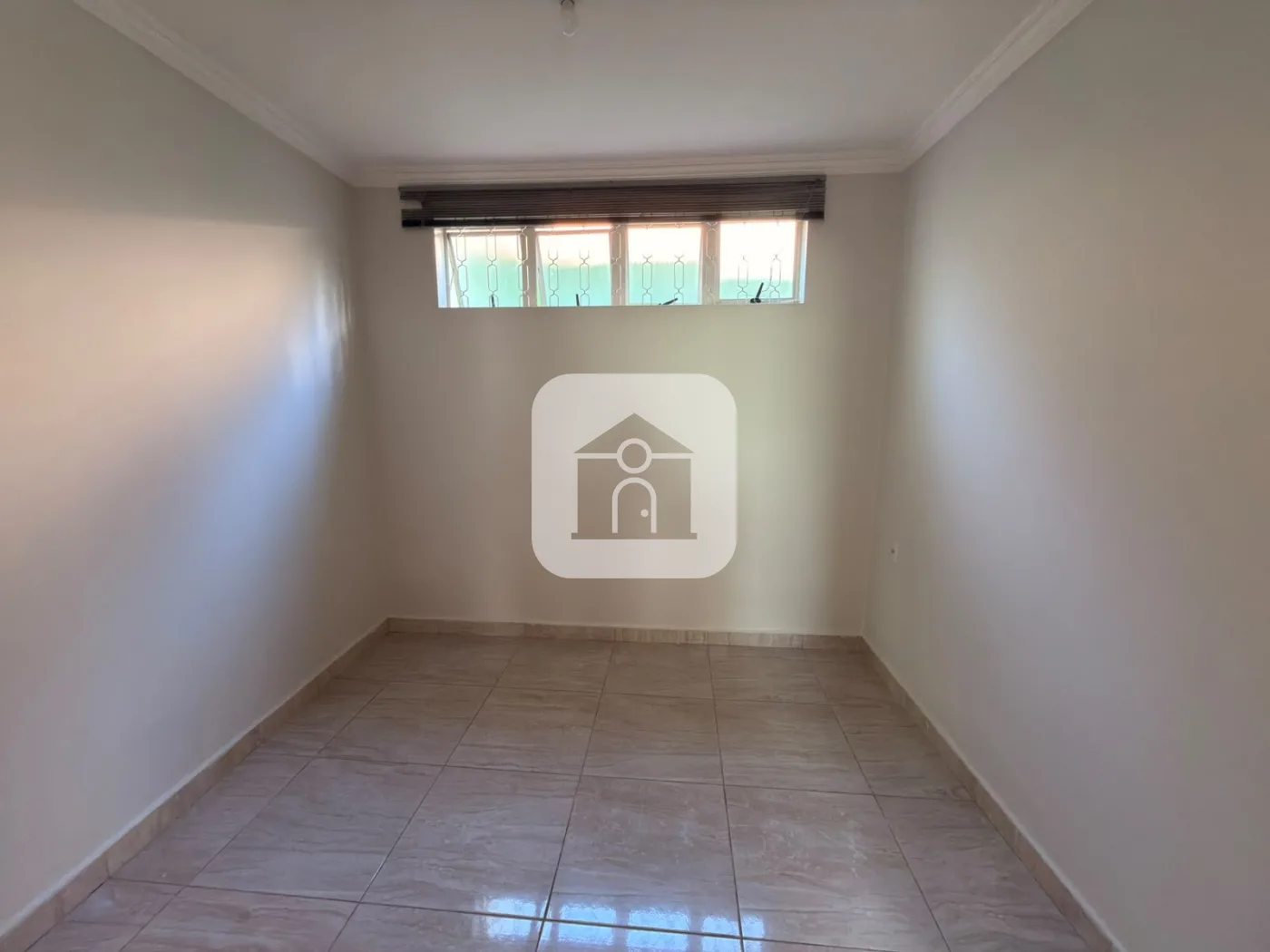 Alugar Casa / Padr&atilde;o em Uberl&acirc;ndia R$ 2.800,00 - Foto 8
