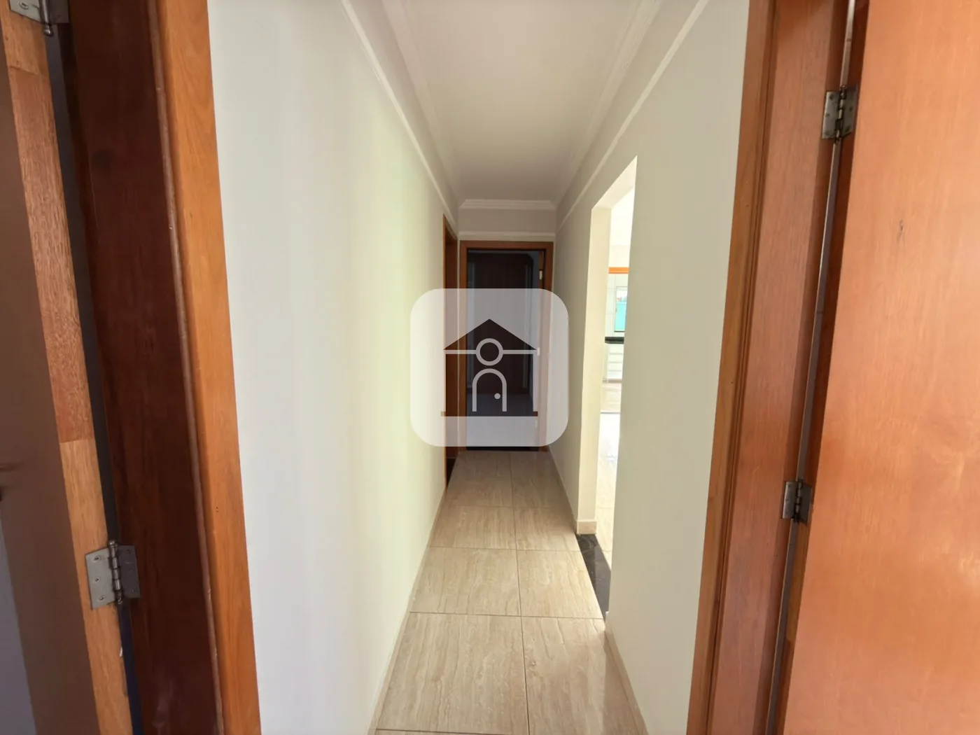 Alugar Casa / Padr&atilde;o em Uberl&acirc;ndia R$ 2.800,00 - Foto 7