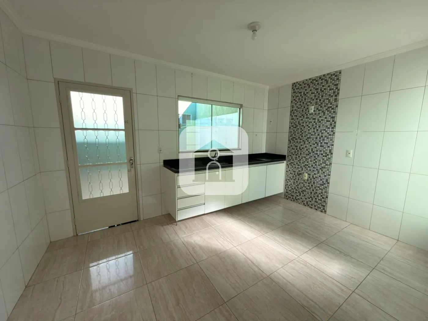 Alugar Casa / Padr&atilde;o em Uberl&acirc;ndia R$ 2.800,00 - Foto 4