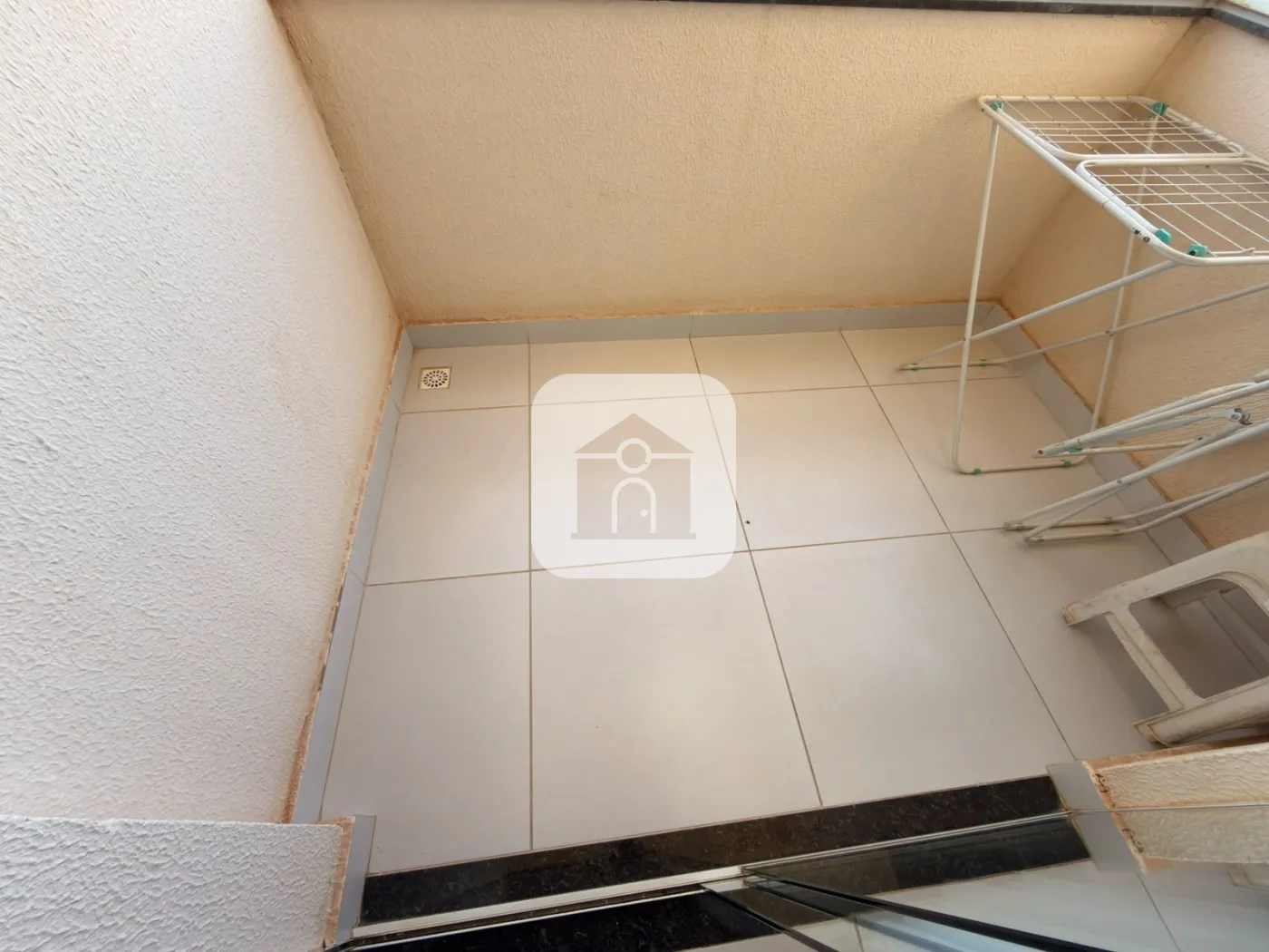 Alugar Apartamento / Padr&atilde;o em Uberlandia R$ 2.600,00 - Foto 9