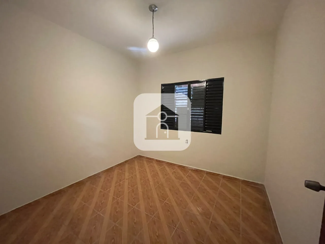 Alugar Casa / Padr&atilde;o em Uberl&acirc;ndia R$ 3.900,00 - Foto 10