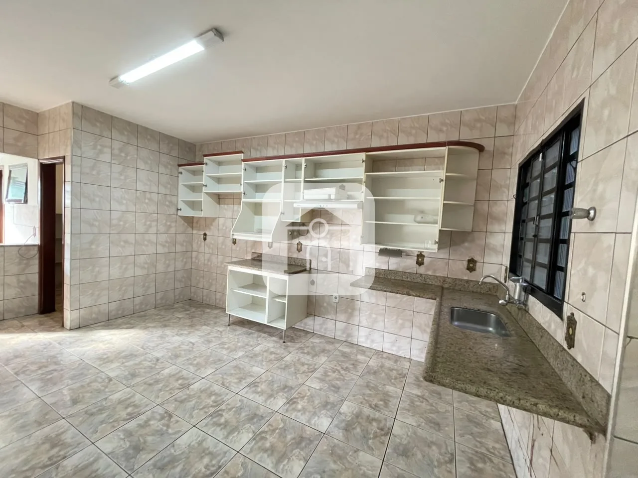 Alugar Casa / Padr&atilde;o em Uberl&acirc;ndia R$ 3.900,00 - Foto 7