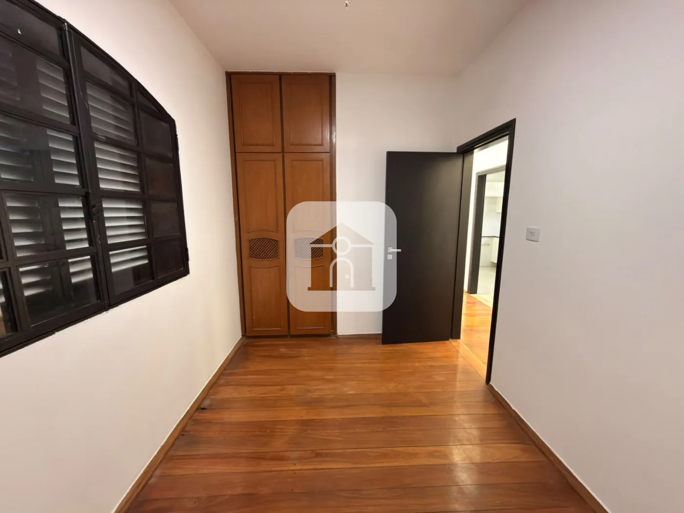 Alugar Casa / Padr&atilde;o em Uberl&acirc;ndia R$ 3.200,00 - Foto 8