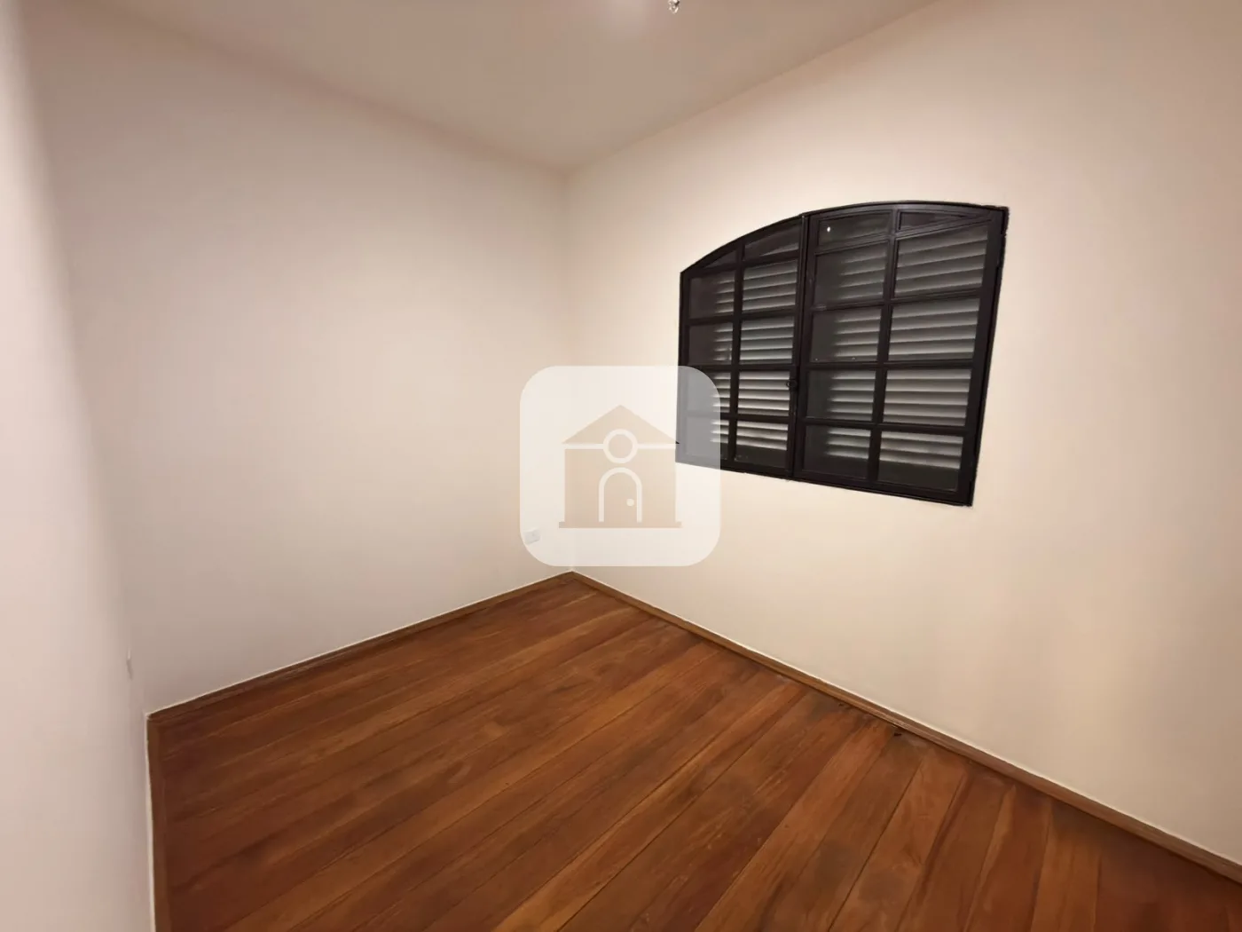 Alugar Casa / Padr&atilde;o em Uberl&acirc;ndia R$ 3.200,00 - Foto 9