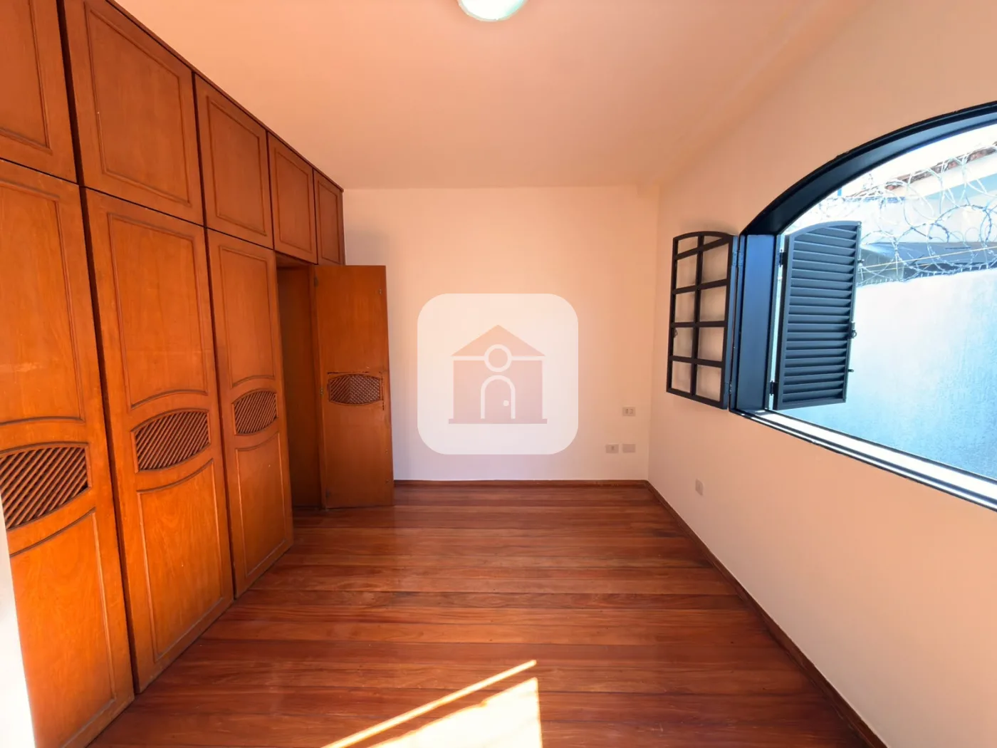 Alugar Casa / Padr&atilde;o em Uberl&acirc;ndia R$ 3.200,00 - Foto 14