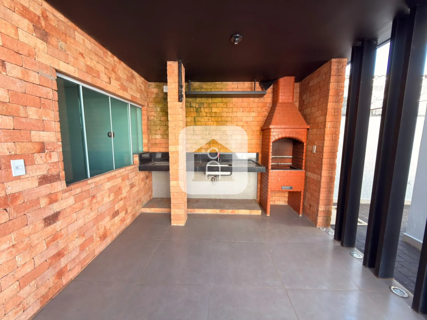 Alugar Casa / Padr&atilde;o em Uberl&acirc;ndia R$ 3.200,00 - Foto 24