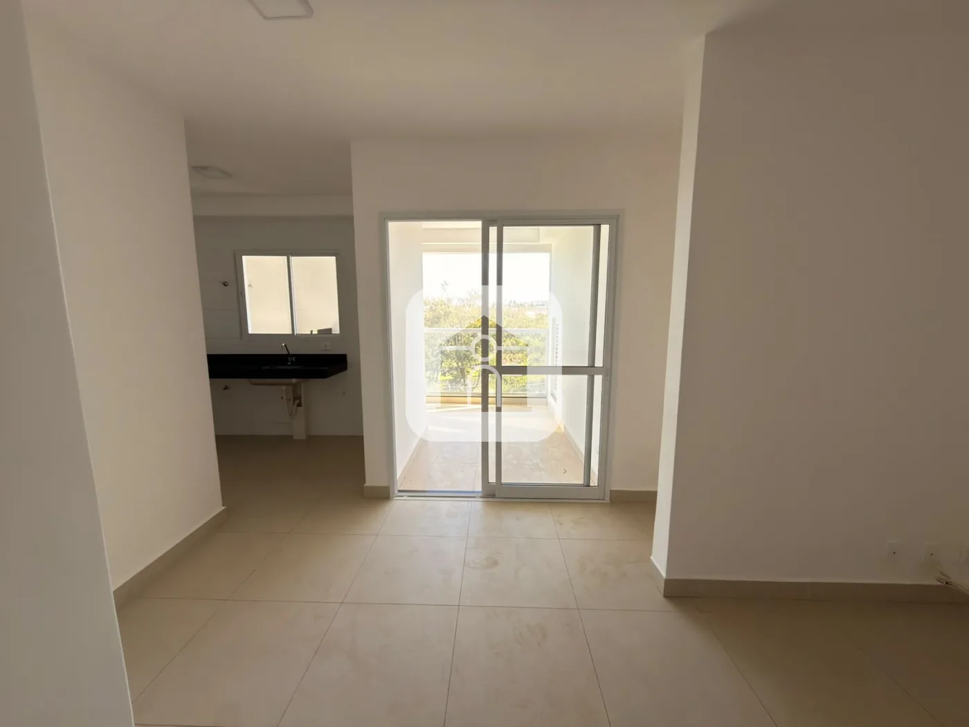 Alugar Apartamento / Padr&atilde;o em Uberl&acirc;ndia R$ 1.500,00 - Foto 1