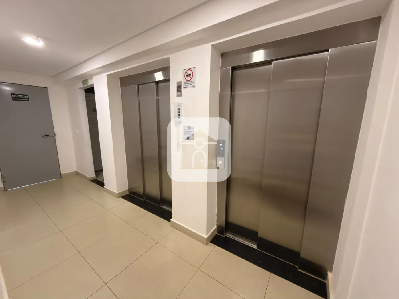 Alugar Apartamento / Padr&atilde;o em Uberl&acirc;ndia R$ 1.500,00 - Foto 20
