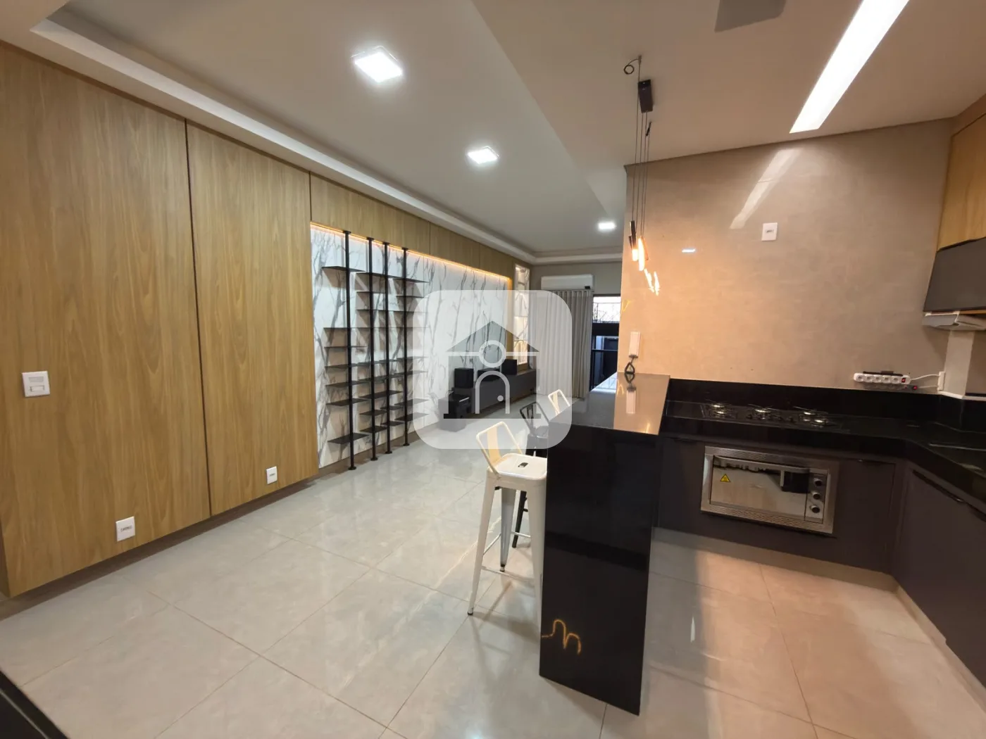 Alugar Casa / Padr&atilde;o em Uberl&acirc;ndia R$ 5.500,00 - Foto 7
