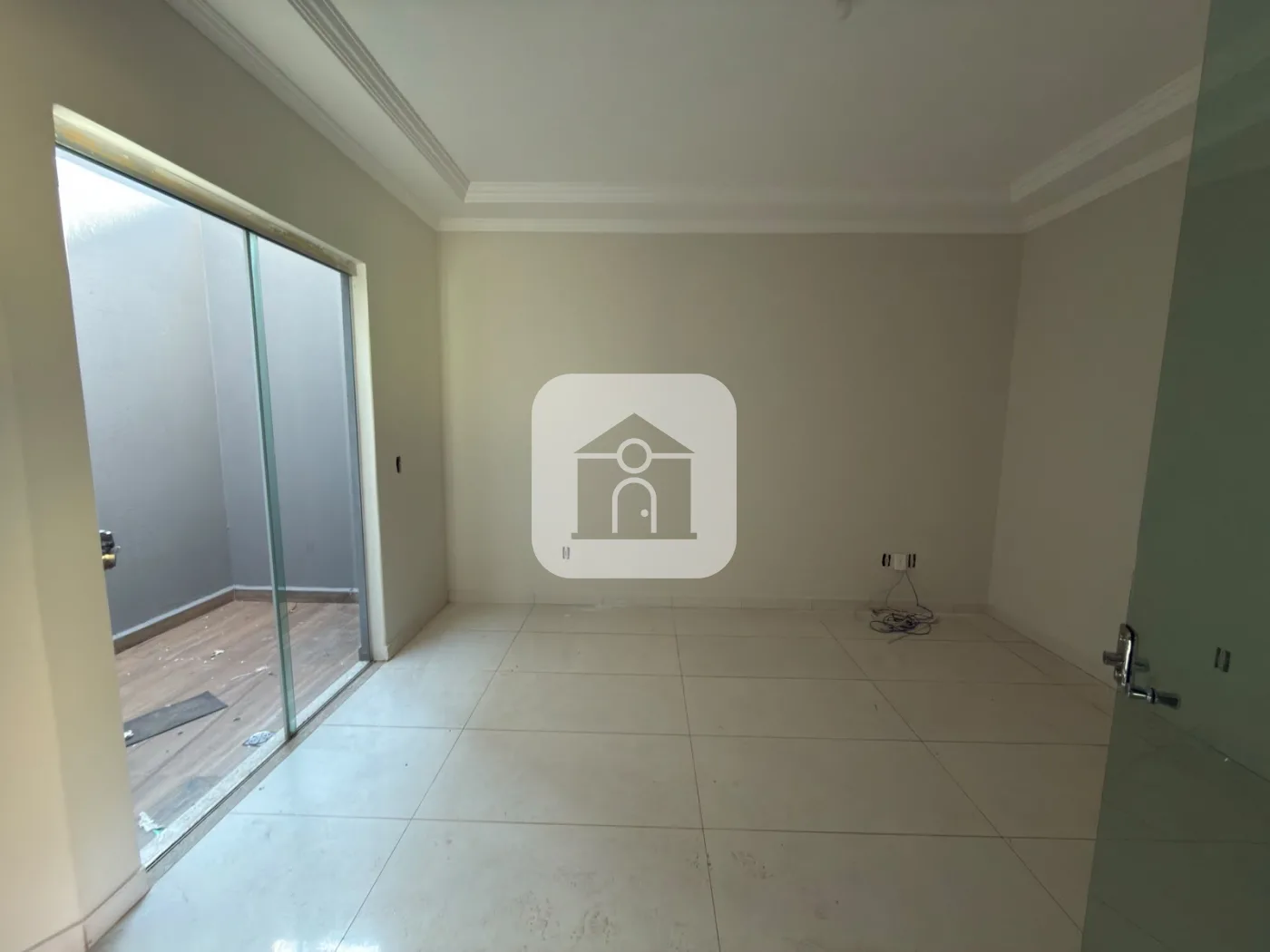 Alugar Casa / Padr&atilde;o em Uberl&acirc;ndia R$ 2.600,00 - Foto 2